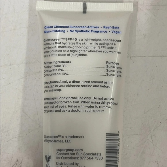 SUPERGOOP Glow Screen SPF 40 - Picture 2 of 6